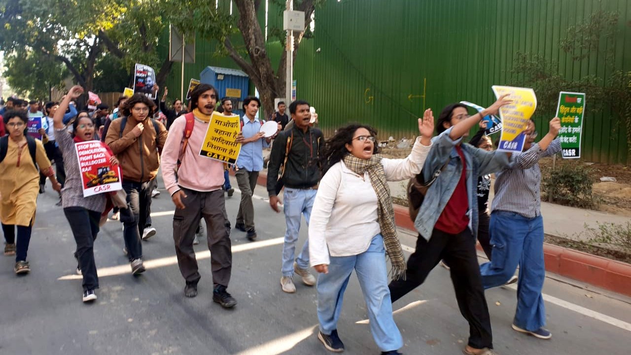 बीते 10 दिसंबर को अंतरराष्ट्रीय मानवाधिकार दिवस पर तानाशाही के खिलाफ छात्रों नौजवानों के प्रदर्शन के दौरान बड़े पैमाने पर हुई गिरफ्तारी और दमन