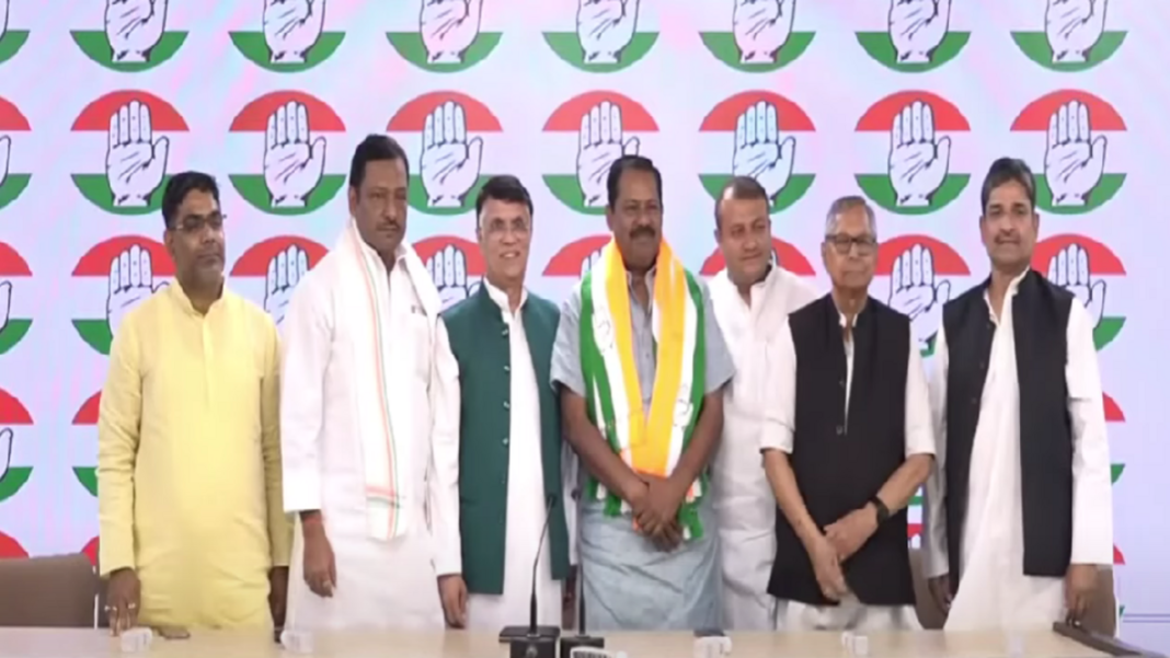 Ajay Nishad joined Congress