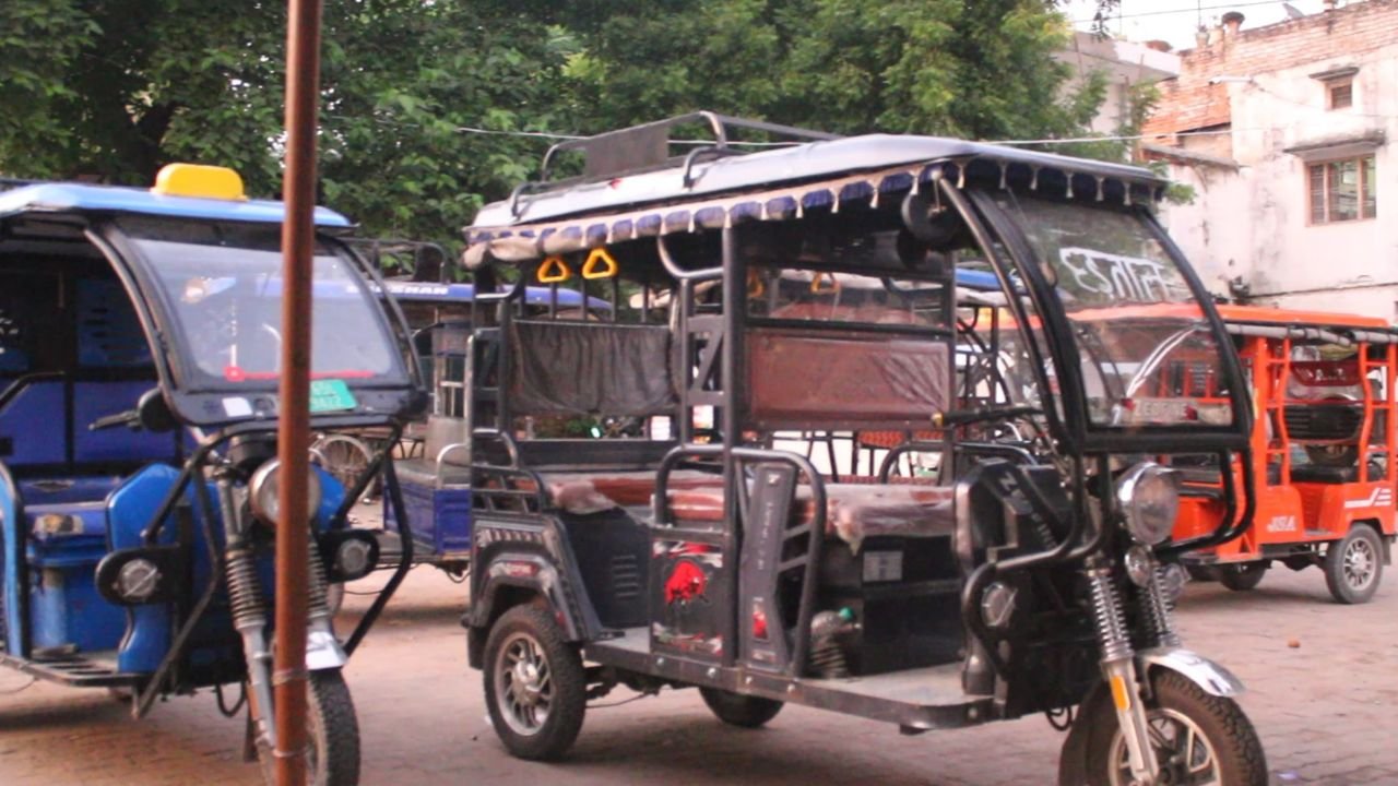 E-rickshaw_gaonkelog