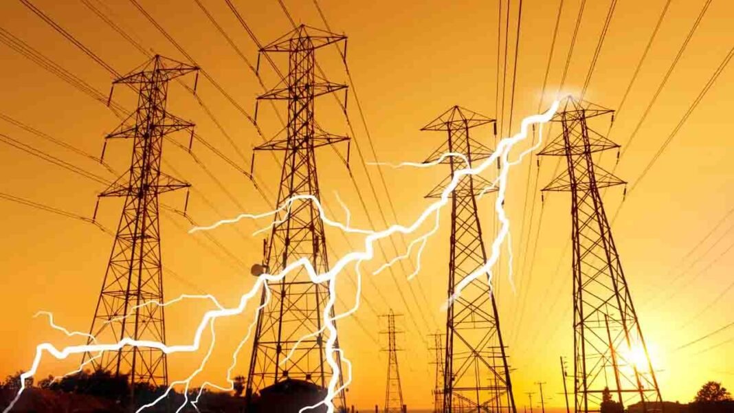छत्तीसगढ़ में बिजली दरों में वृद्धि : अमीरों को राहत लेकिन किसानों और गरीबों पर बढ़ेगा भार
